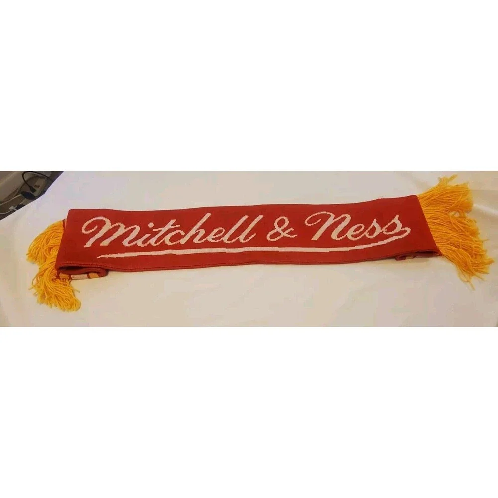 Mitchell & Ness Vintage Scarf Calgary Flames NHL Hockey Canada Red Yellow